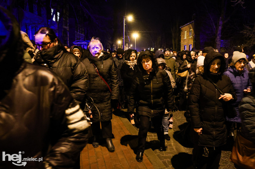 Drogi krzyżowe na mieleckich osiedlach
