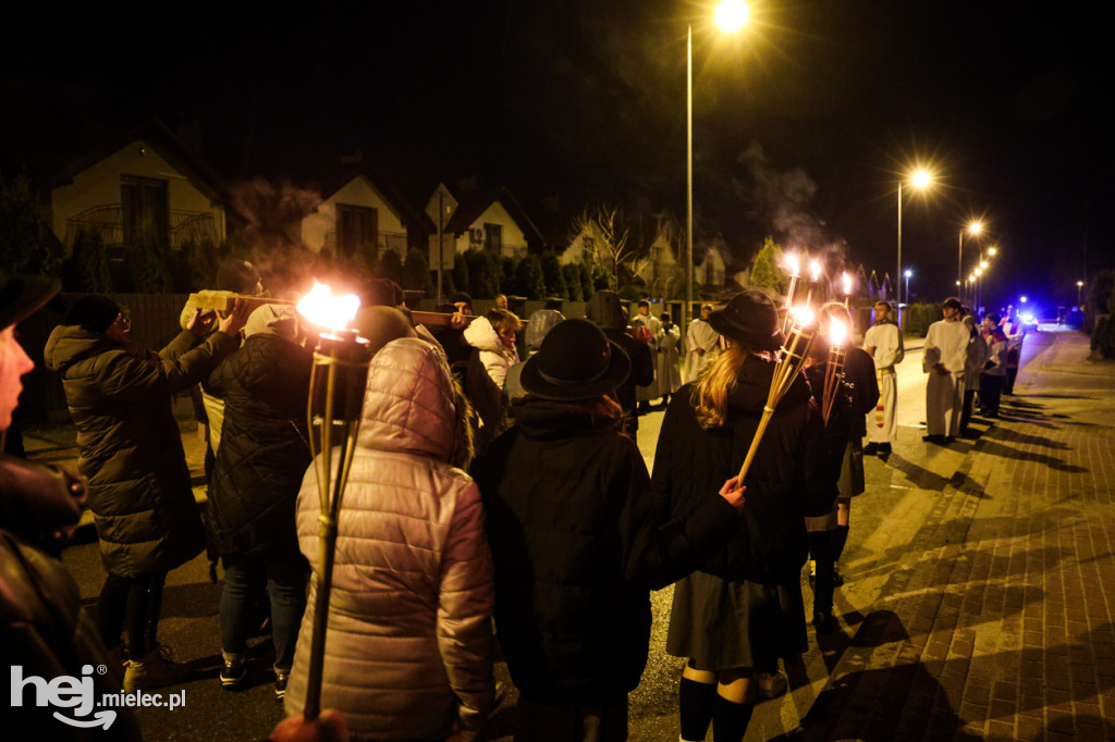 Drogi krzyżowe na mieleckich osiedlach