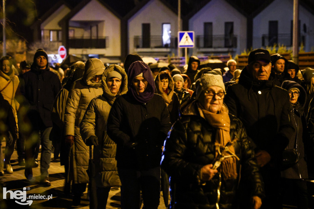 Drogi krzyżowe na mieleckich osiedlach