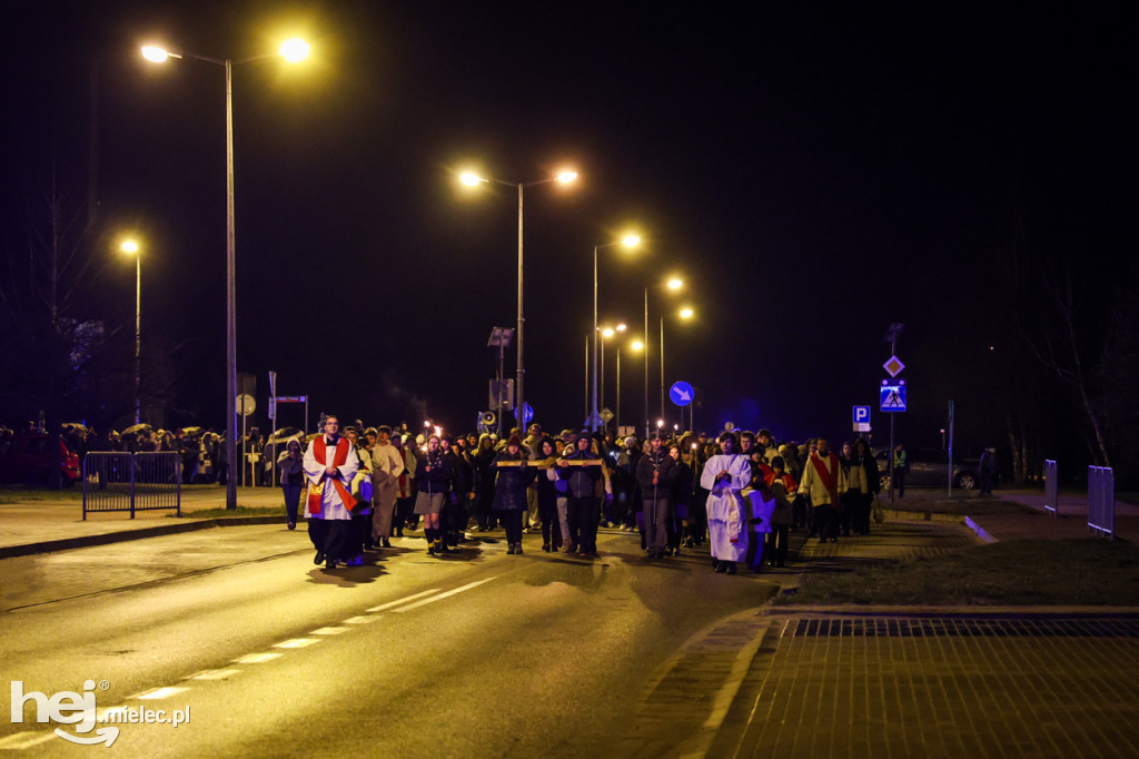 Drogi krzyżowe na mieleckich osiedlach
