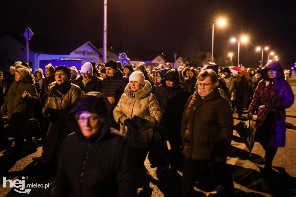 Drogi krzyżowe na mieleckich osiedlach