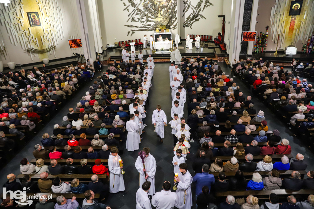 Wielki Czwartek w parafii Ducha Świętego w Mielcu