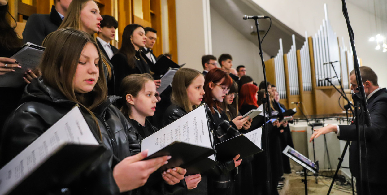 Wielki Czwartek w parafii Ducha Świętego w Mielcu