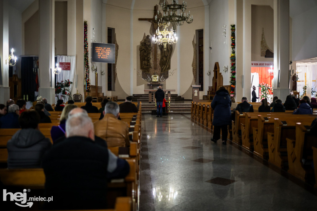 Wielki Piątek w mieleckich świątyniach