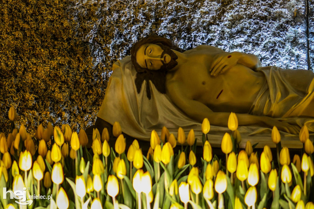 Wielki Piątek w mieleckich świątyniach