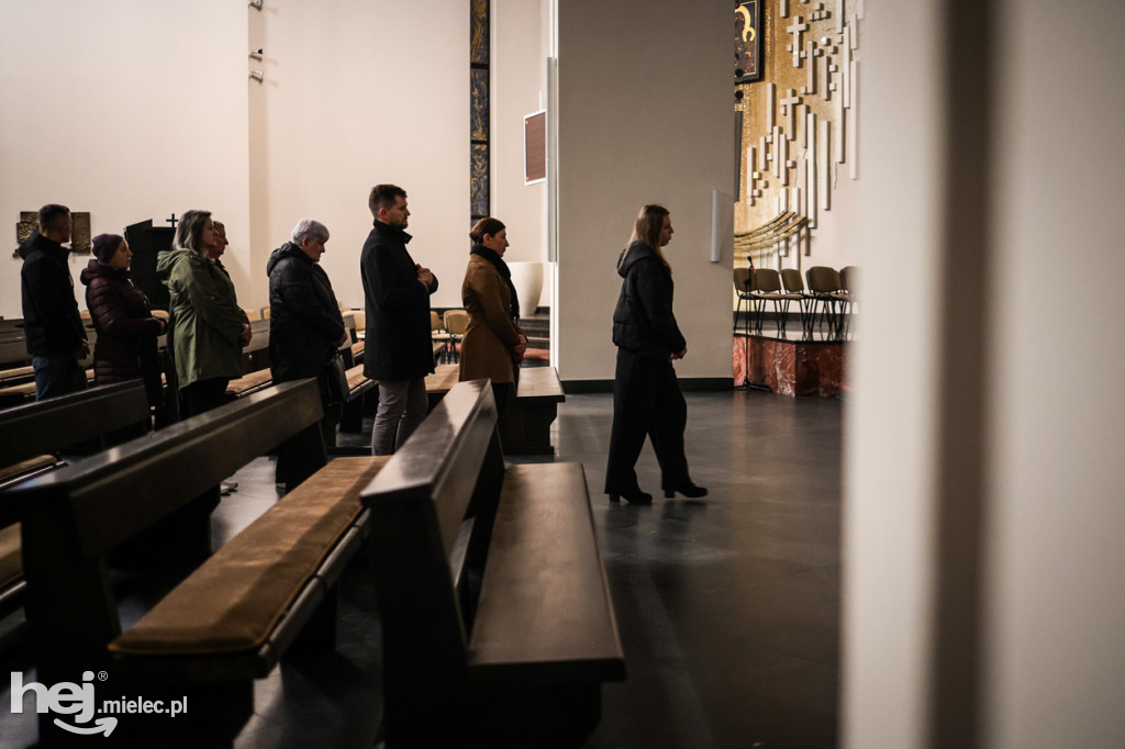 Wielki Piątek w mieleckich świątyniach