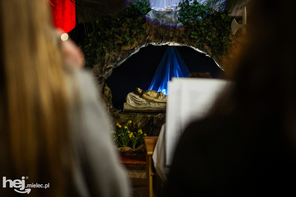 Wielki Piątek w mieleckich świątyniach