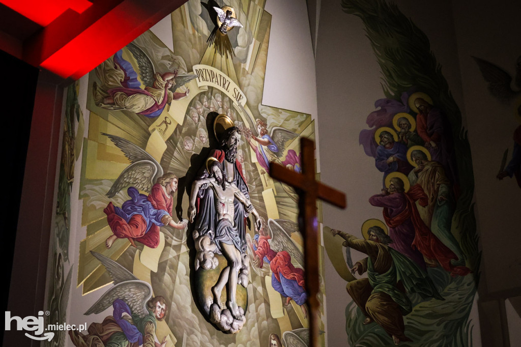 Wielki Piątek w mieleckich świątyniach