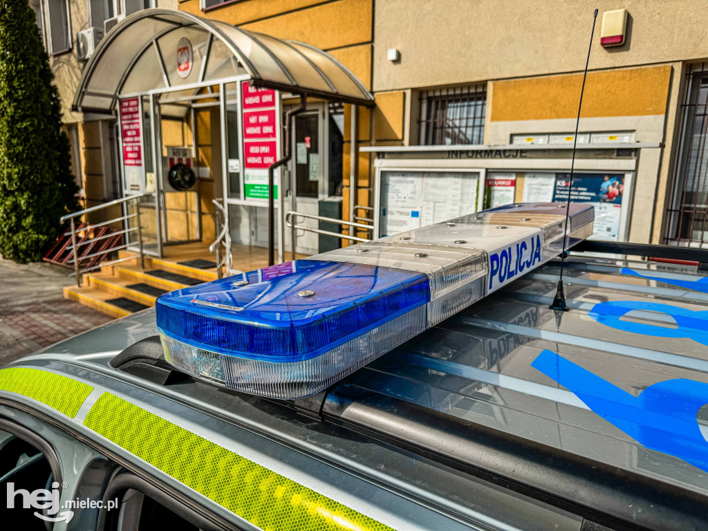 Nowy radiowóz dla policjantów z Wadowic