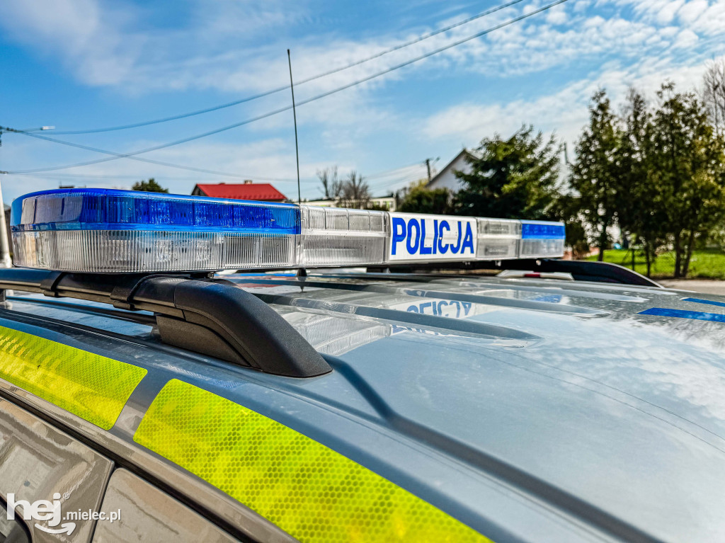 Nowy radiowóz dla policjantów z Wadowic