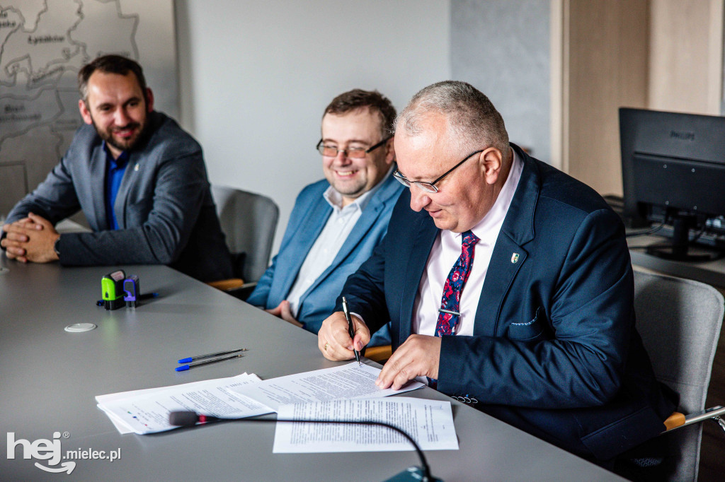 Prawie 3,7 mln zł na termomodernizację w Gminie Czermin