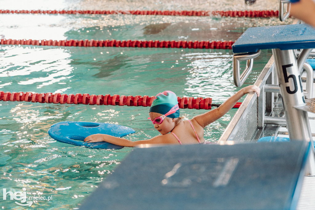 Wiosenne zmagania na Pływalni Smoczka