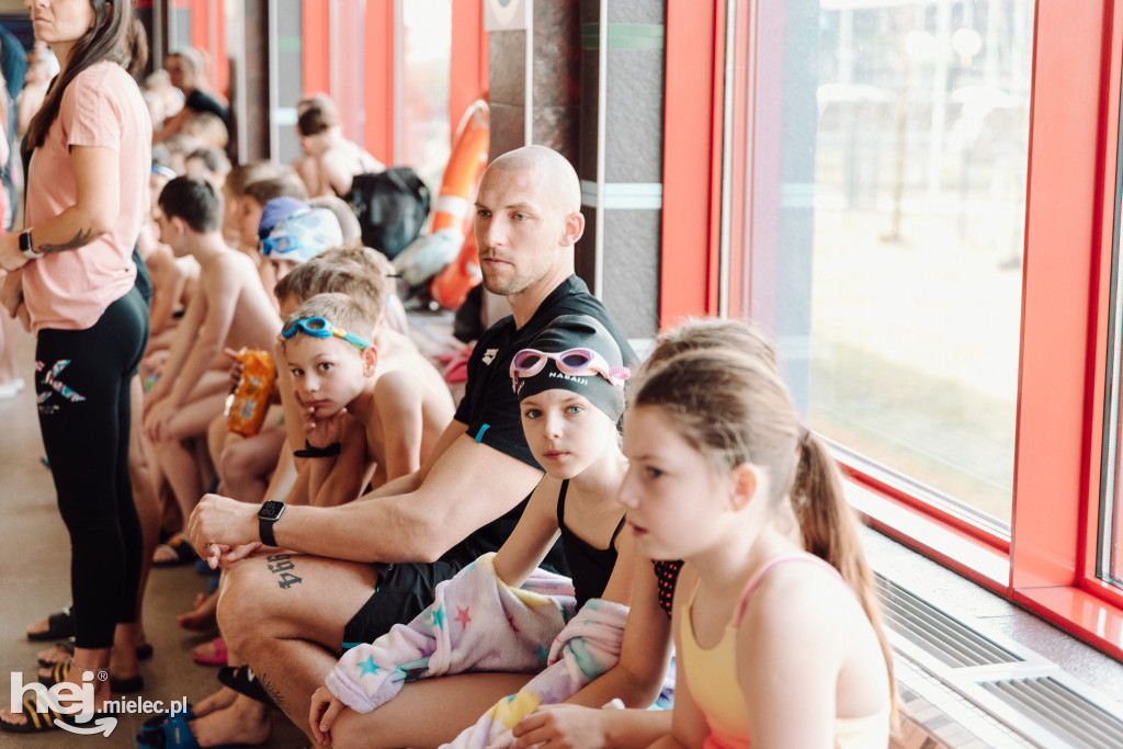 Wiosenne zmagania na Pływalni Smoczka