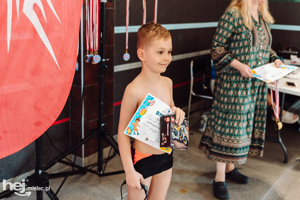 Wiosenne zmagania na Pływalni Smoczka