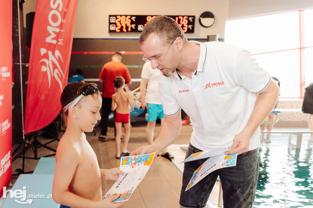 Wiosenne zmagania na Pływalni Smoczka