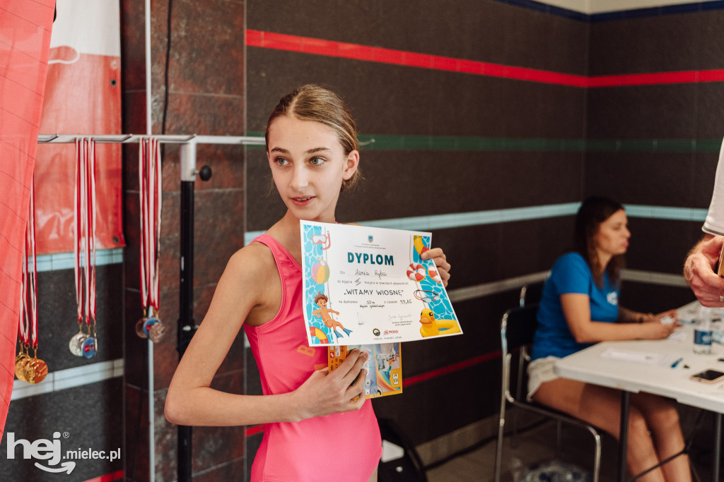 Wiosenne zmagania na Pływalni Smoczka