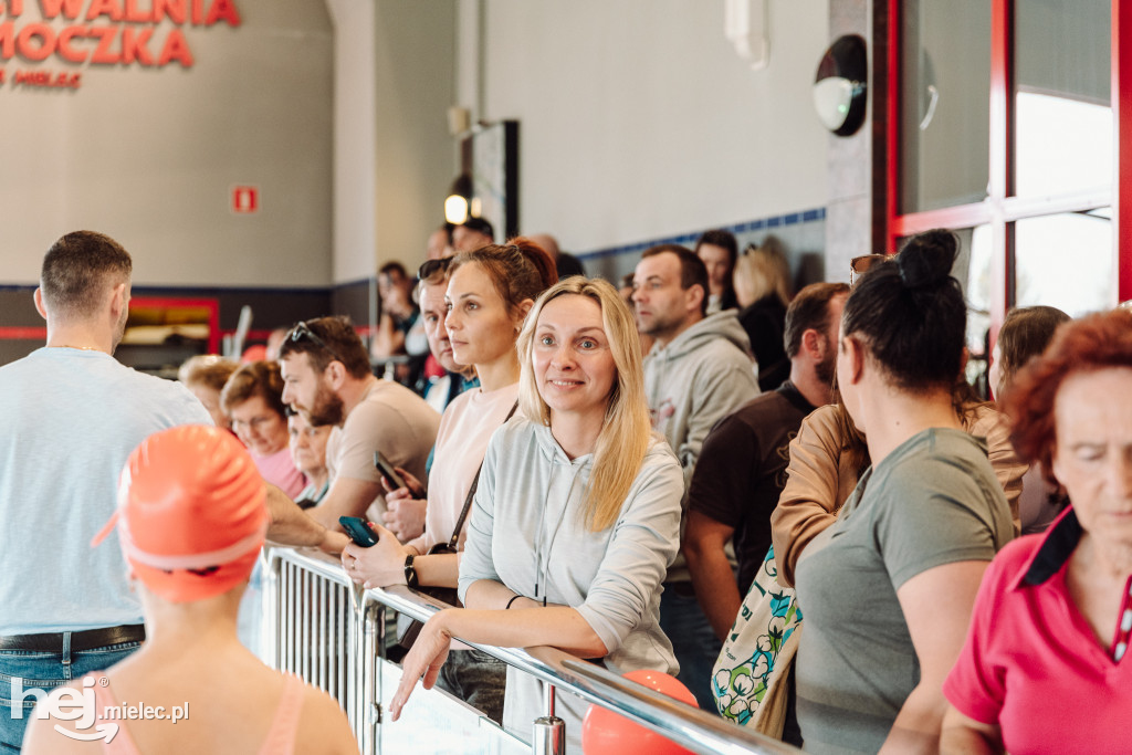 Wiosenne zmagania na Pływalni Smoczka