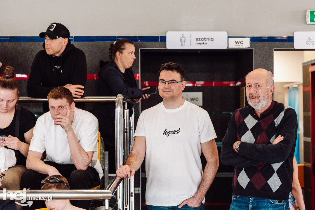 Wiosenne zmagania na Pływalni Smoczka