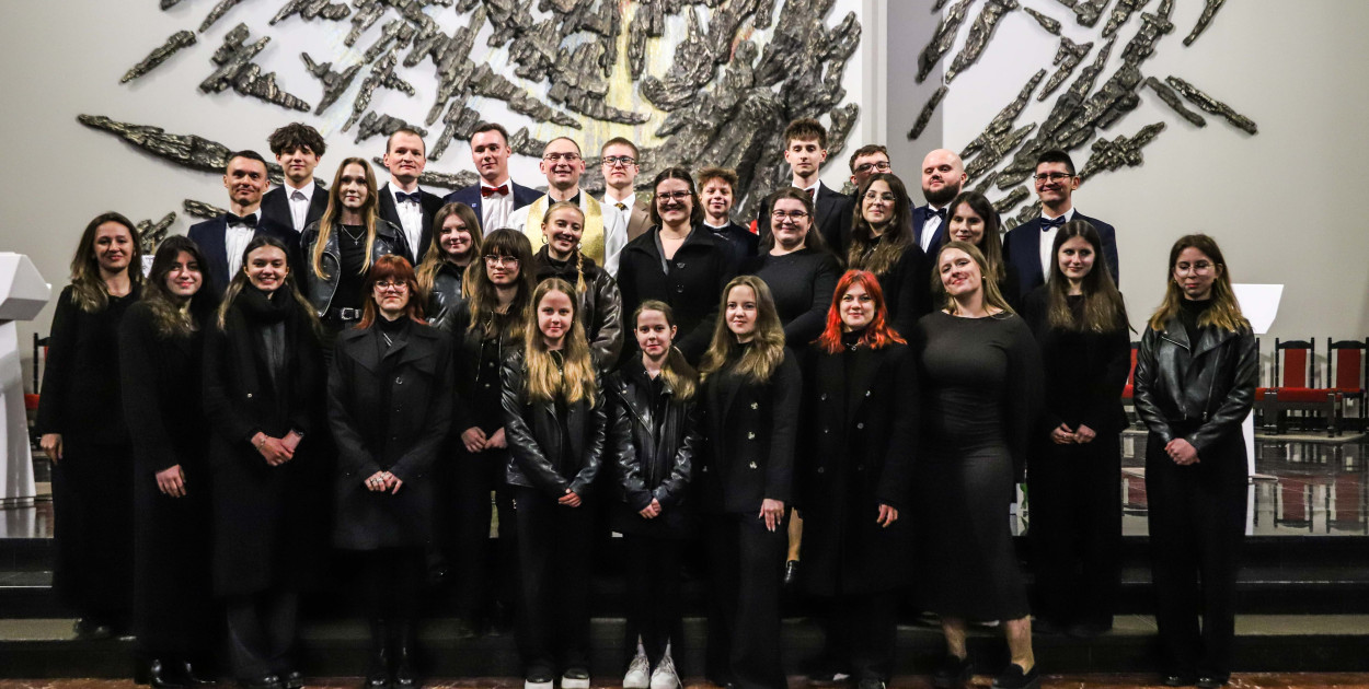 Wigilia Paschalna w parafii Ducha Świętego w Mielcu