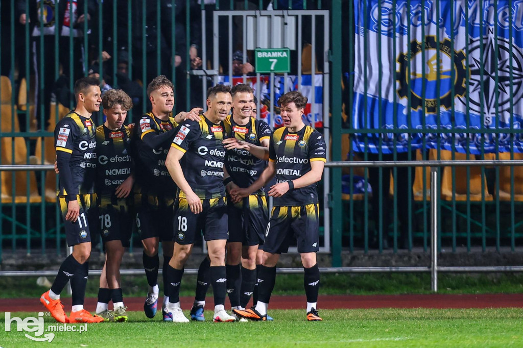 POGOŃ GRODZISK MAZOWIECKI - FKS STAL MIELEC