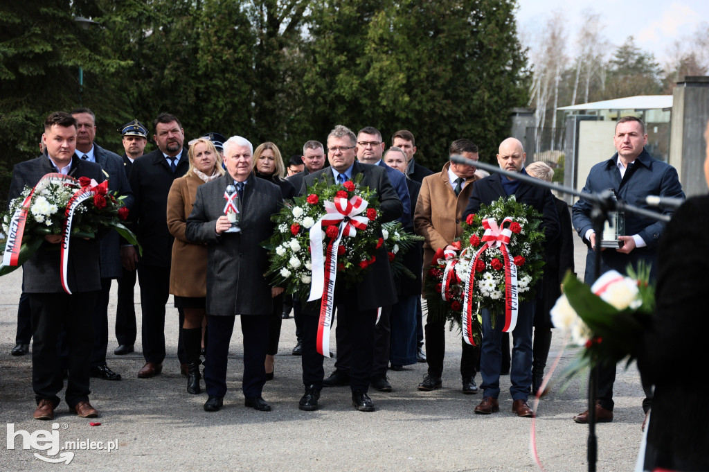 Mielec uczcił 16. rocznicę katastrofy smoleńskiej