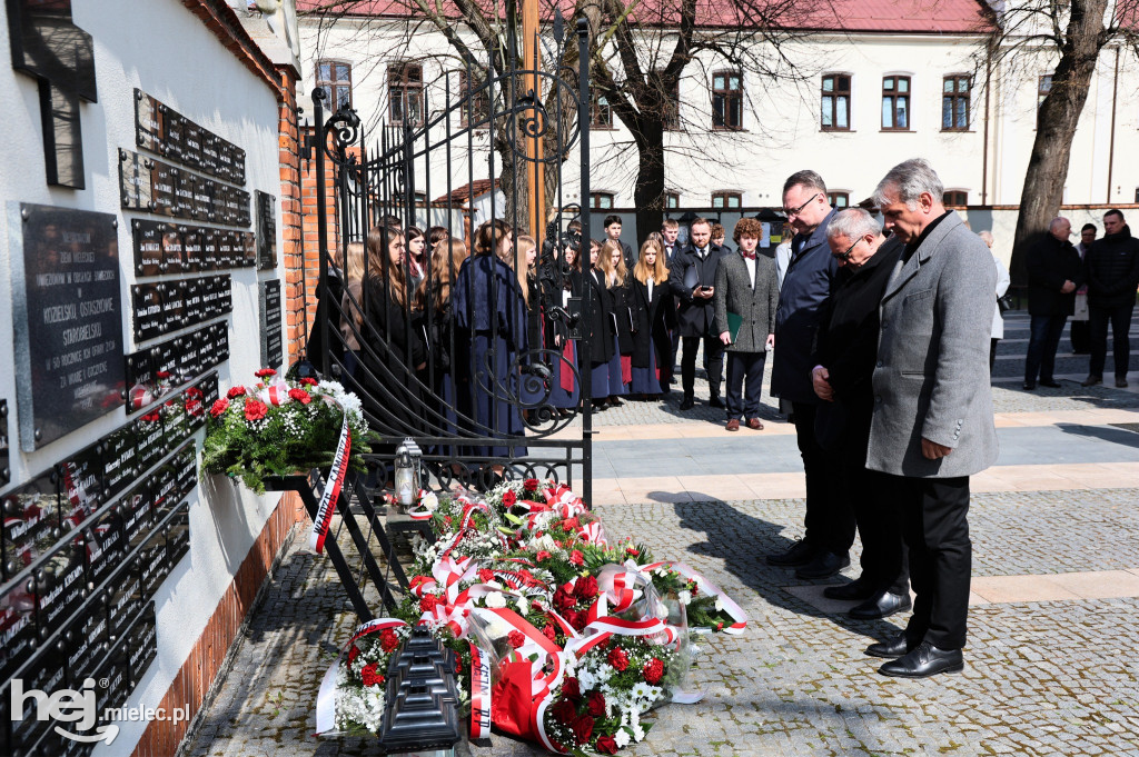 Mielec uczcił 16. rocznicę katastrofy smoleńskiej