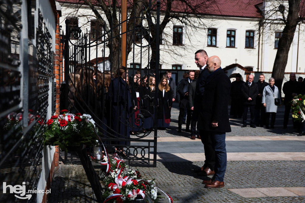 Mielec uczcił 16. rocznicę katastrofy smoleńskiej