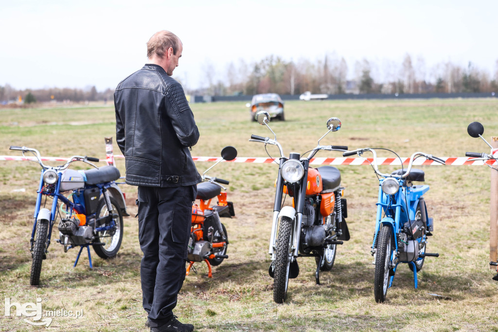 Classic Cars Mielec Spot