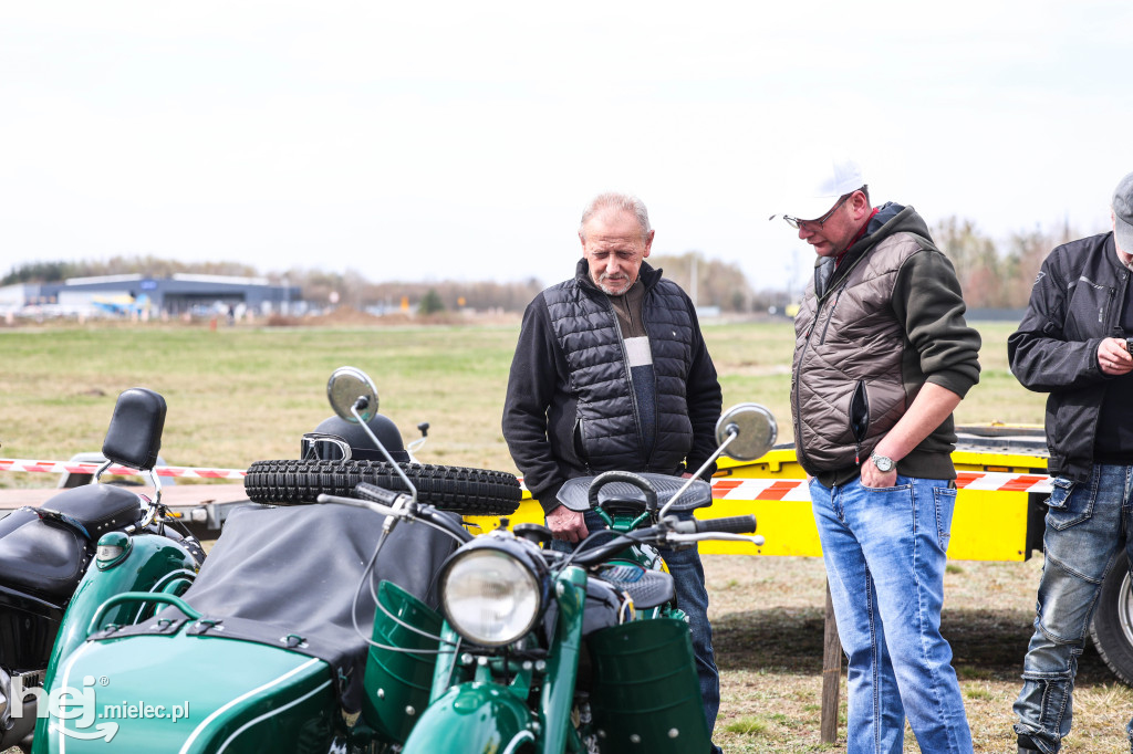 Classic Cars Mielec Spot