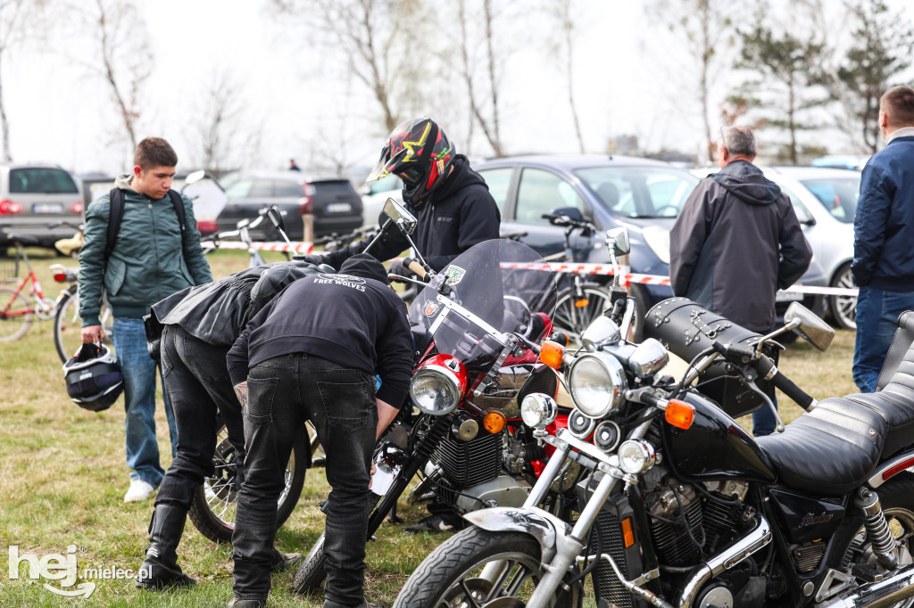 Classic Cars Mielec Spot