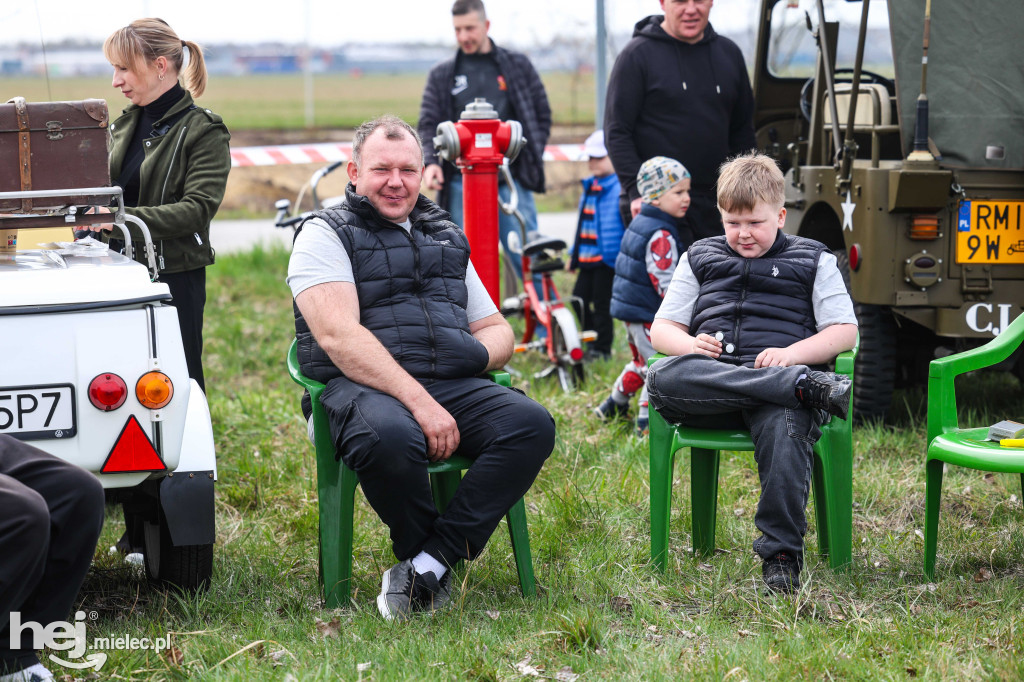 Classic Cars Mielec Spot