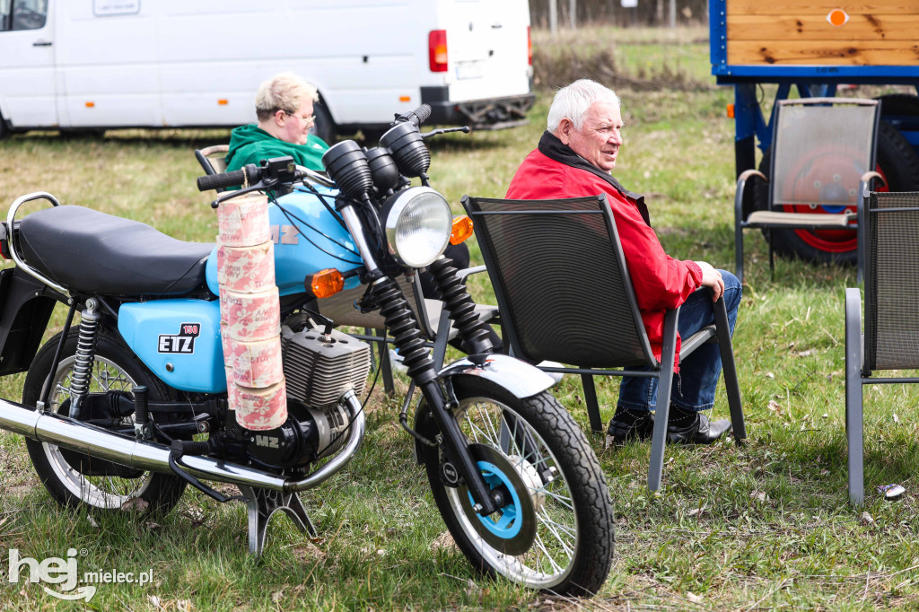 Classic Cars Mielec Spot