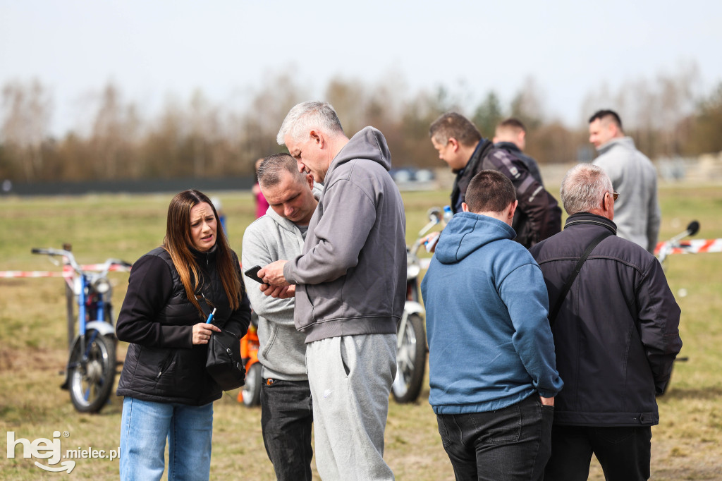 Classic Cars Mielec Spot