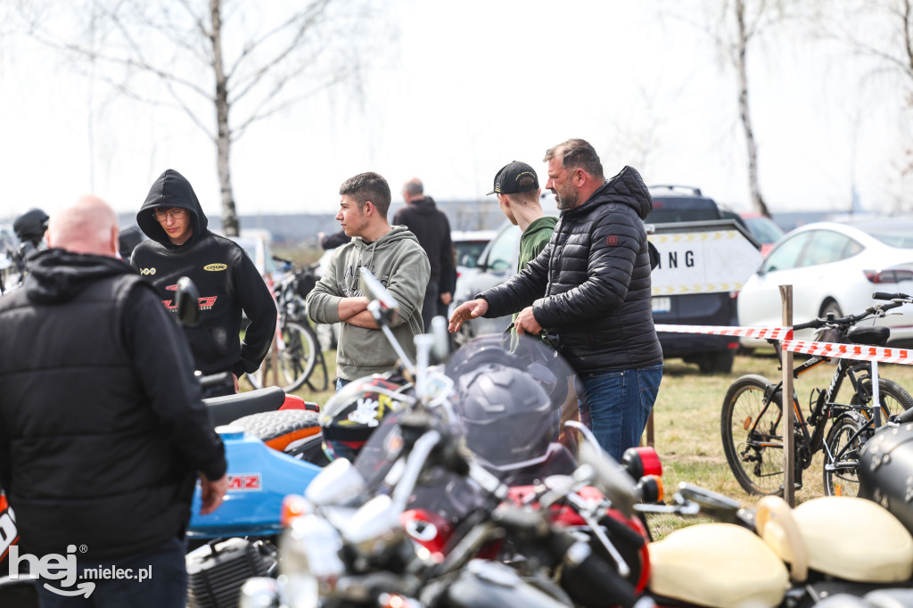 Classic Cars Mielec Spot