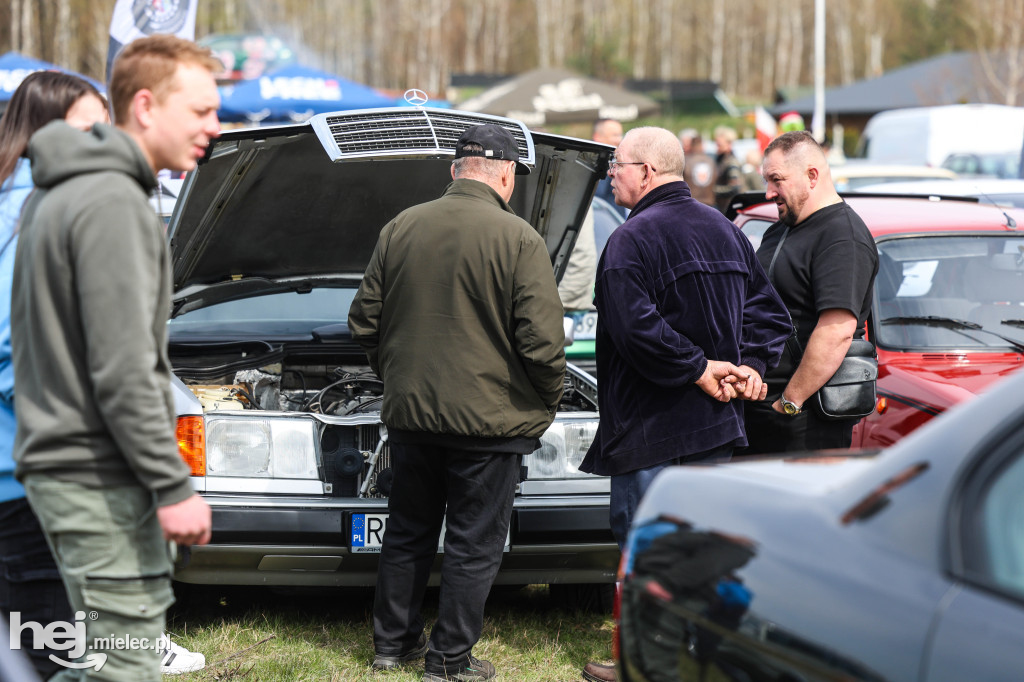 Classic Cars Mielec Spot