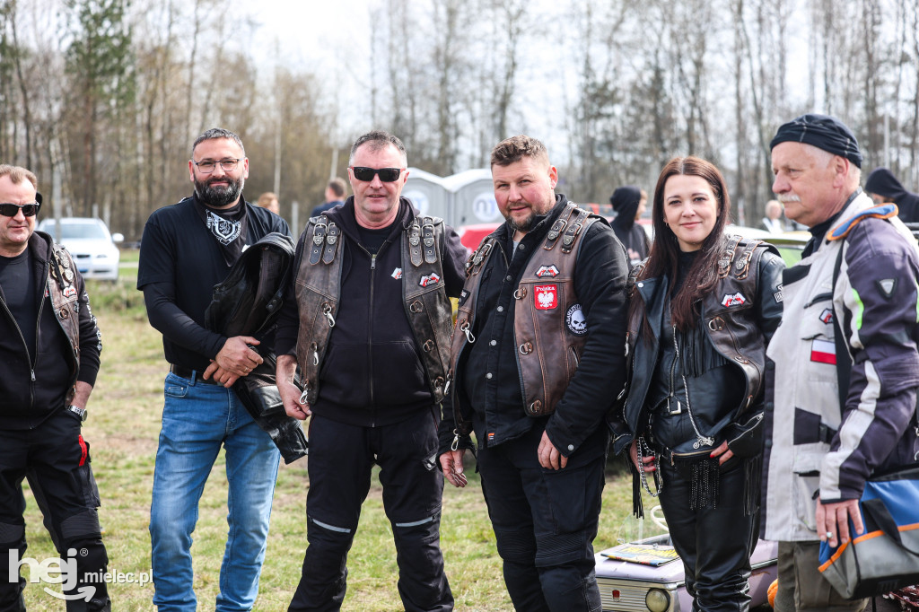 Classic Cars Mielec Spot