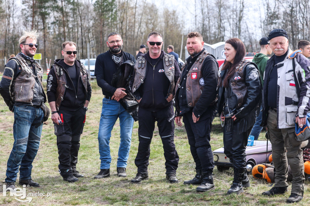 Classic Cars Mielec Spot