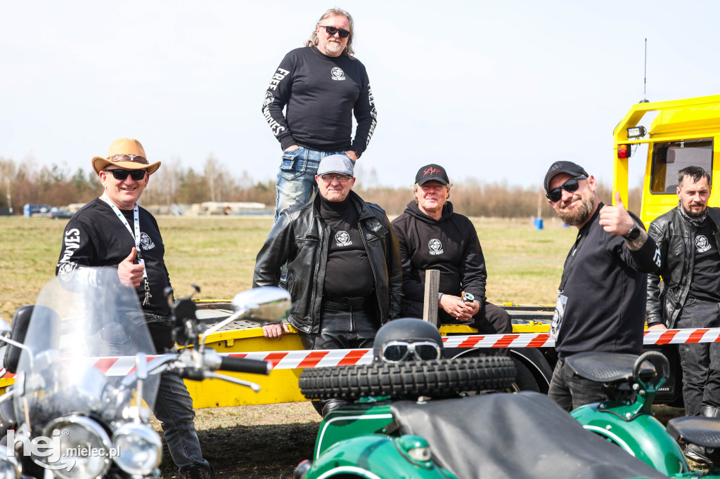 Classic Cars Mielec Spot