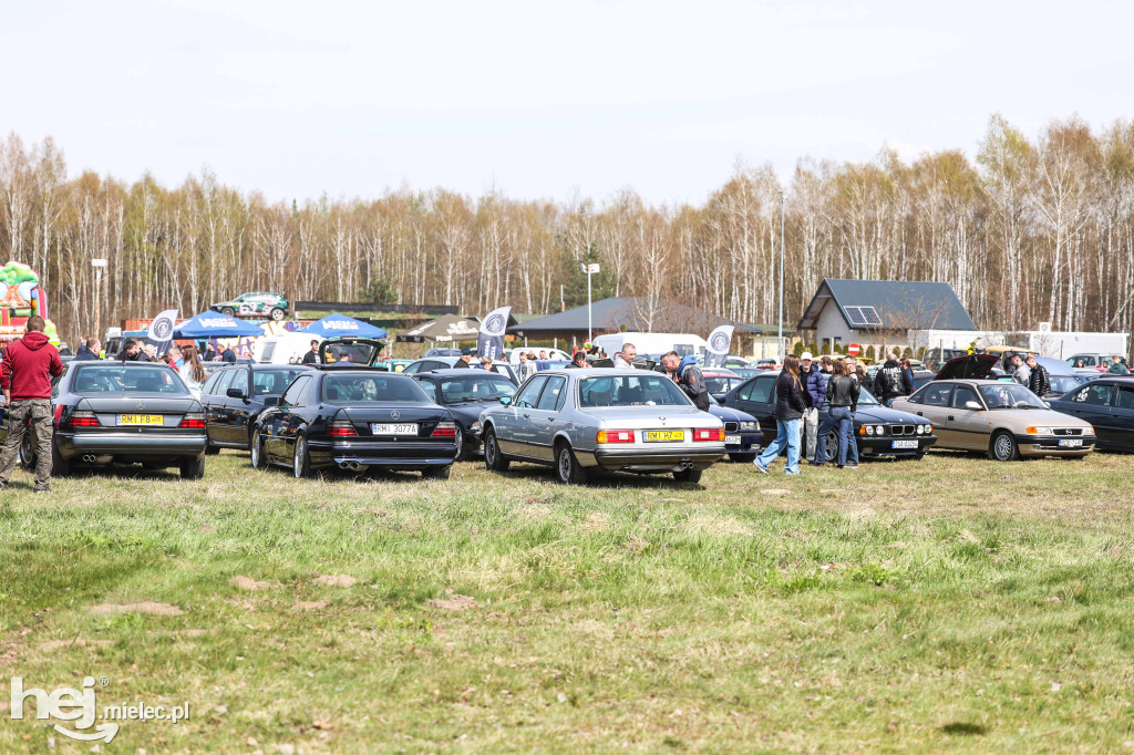 Classic Cars Mielec Spot