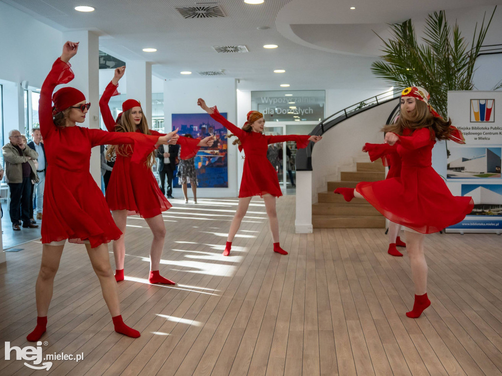 Wernisaż wystawy „CHROMOSATURATION”