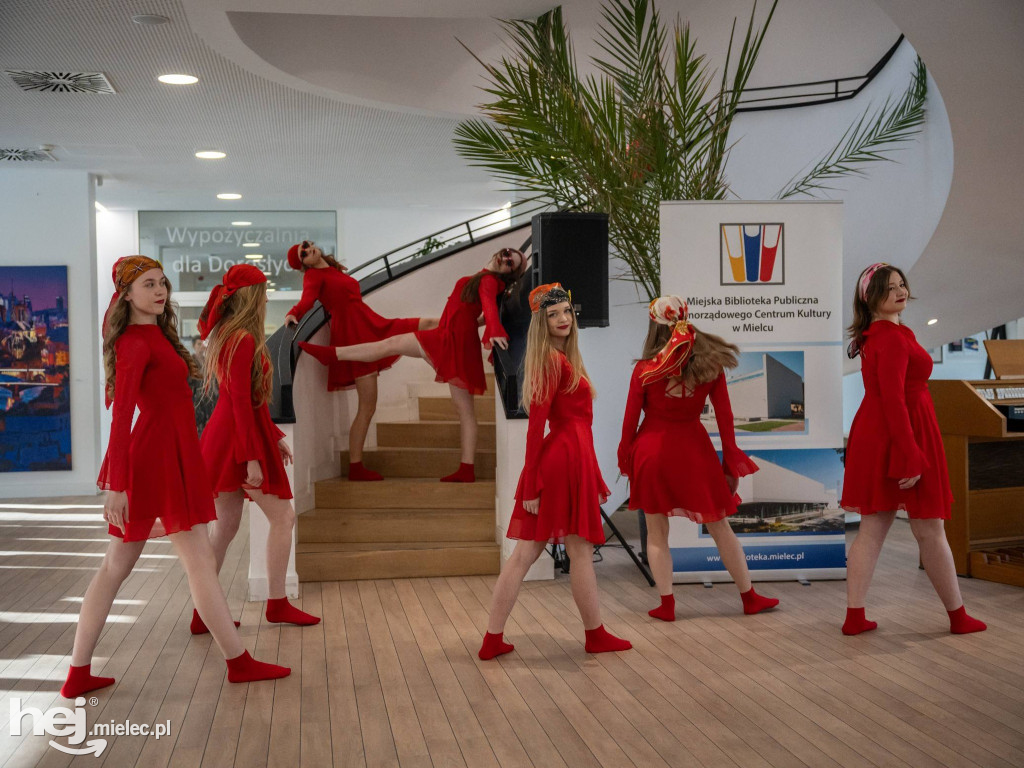 Wernisaż wystawy „CHROMOSATURATION”