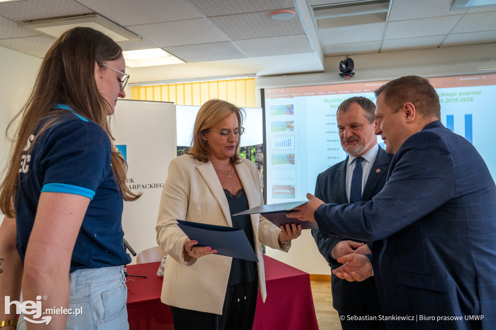 Podkarpackie stawia na sport