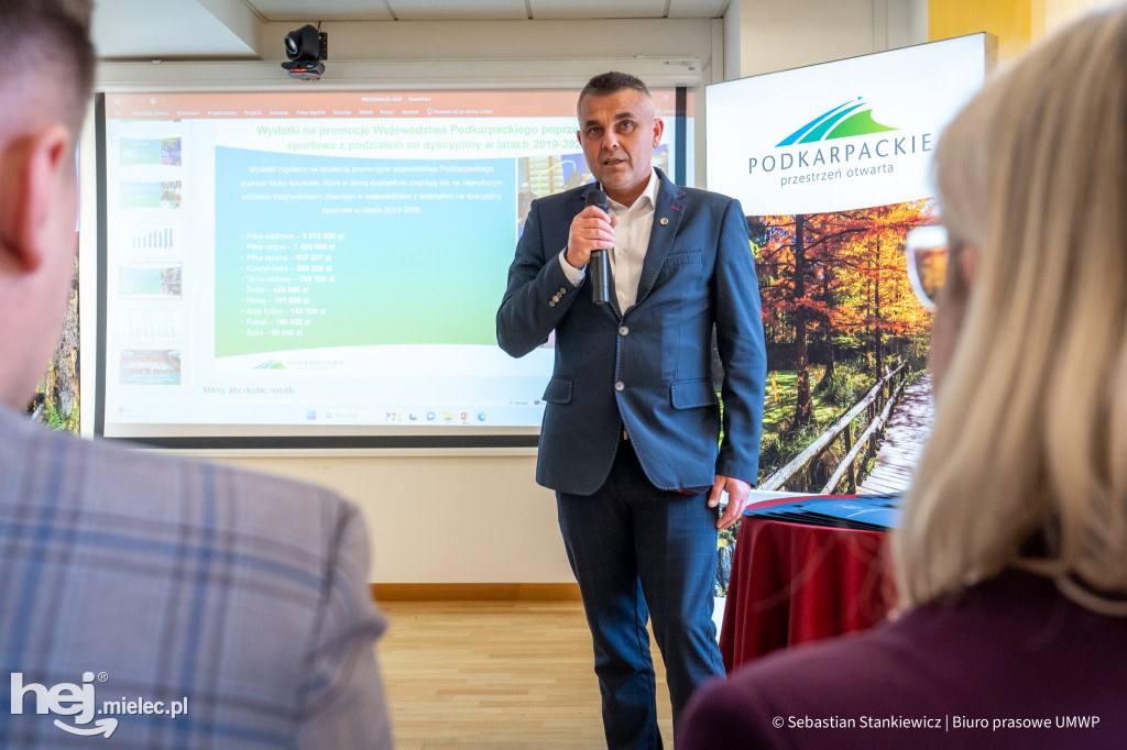 Podkarpackie stawia na sport