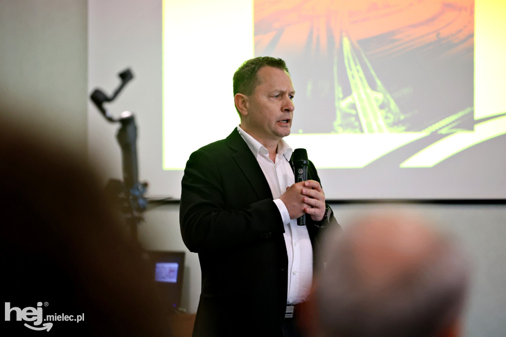 Nowa trasa drogi wojewódzkiej nr 985 z Mielca do Dębicy