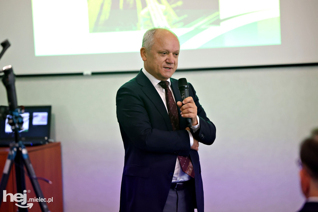 Nowa trasa drogi wojewódzkiej nr 985 z Mielca do Dębicy