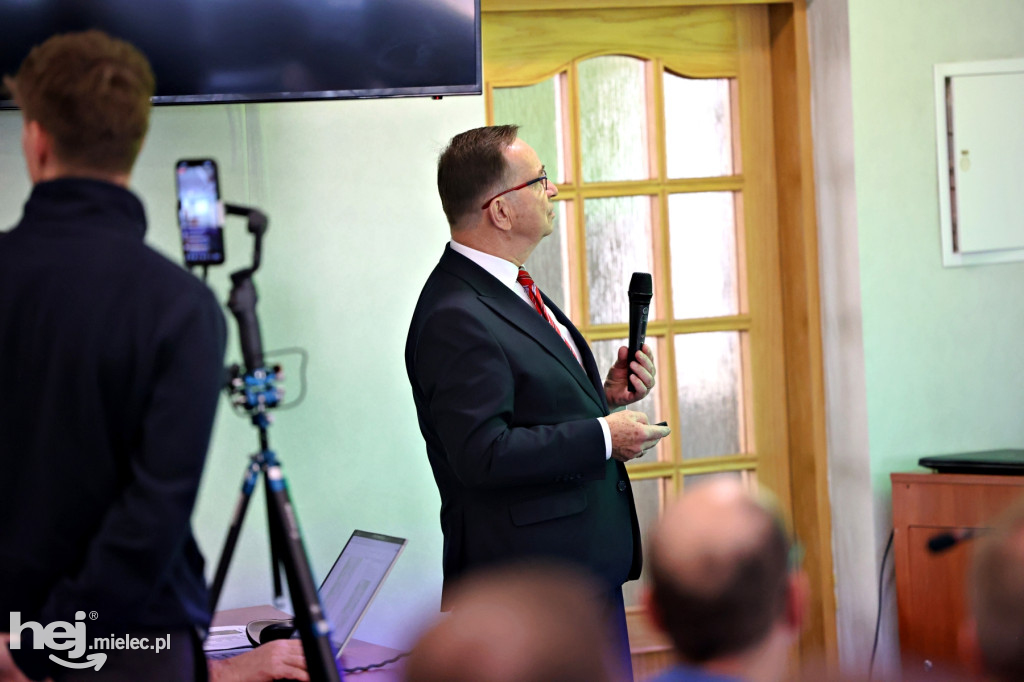 Nowa trasa drogi wojewódzkiej nr 985 z Mielca do Dębicy