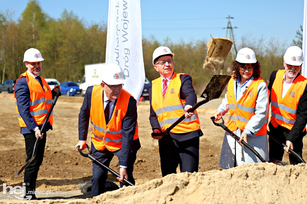 Teren budowy tzw. obwodnicy lotniskowej