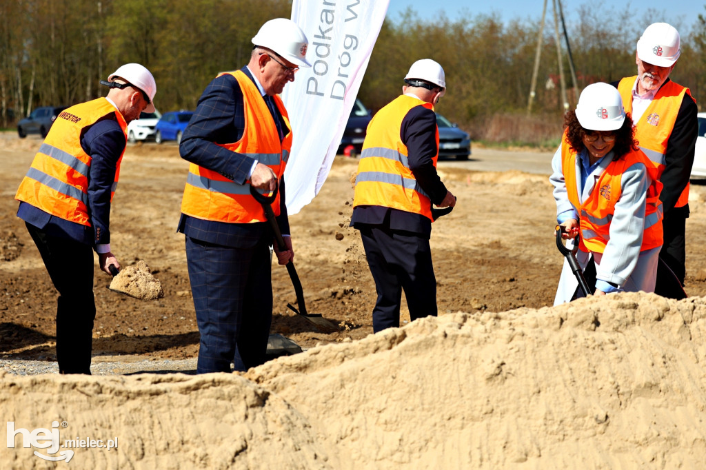 Teren budowy tzw. obwodnicy lotniskowej