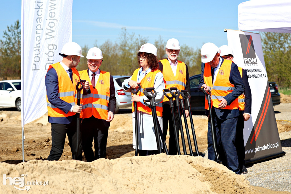 Teren budowy tzw. obwodnicy lotniskowej