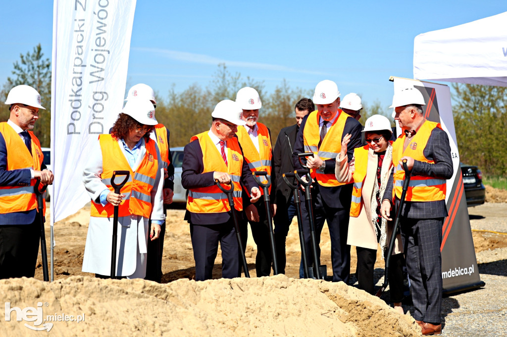 Teren budowy tzw. obwodnicy lotniskowej